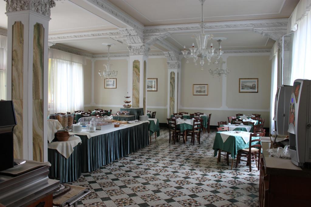 Hotel Byron 威尼斯丽都 外观 照片